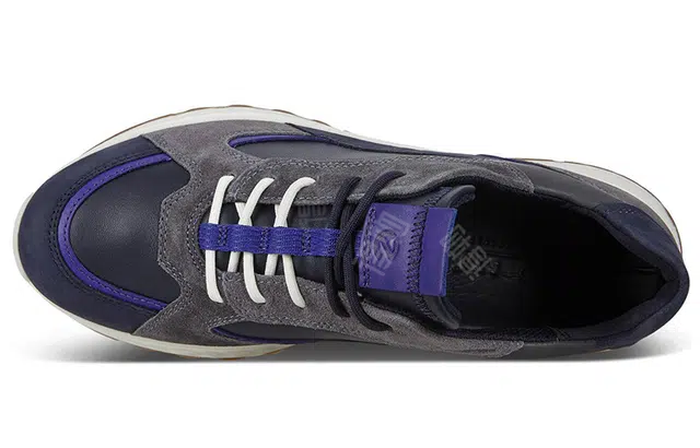 ecco St.1