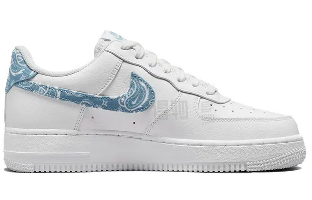 Nike Air Force 1 Low Essential "paisley"