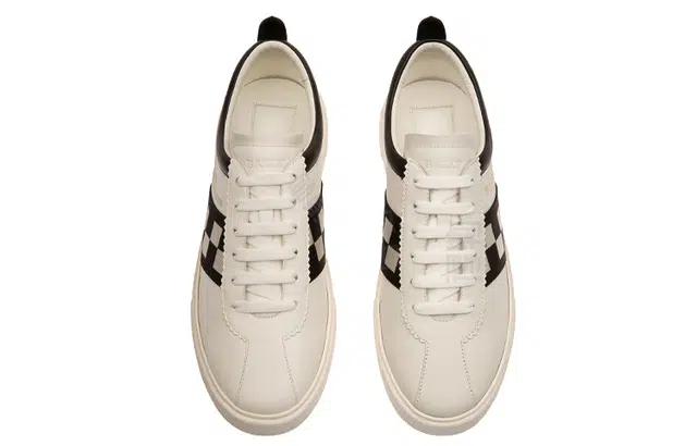 BALLY