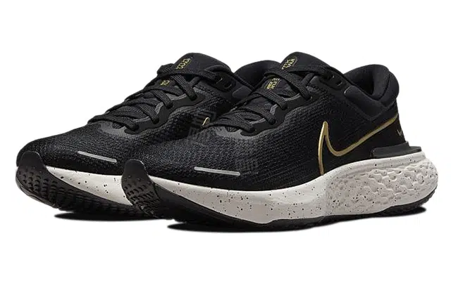 Nike Invincible Run 1 Flyknit