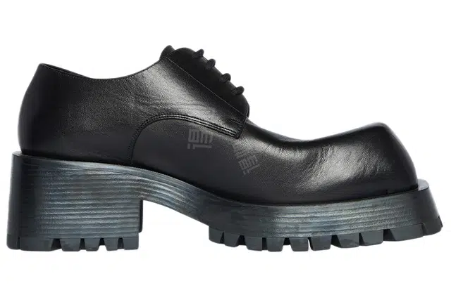 Balenciaga Trooper 4