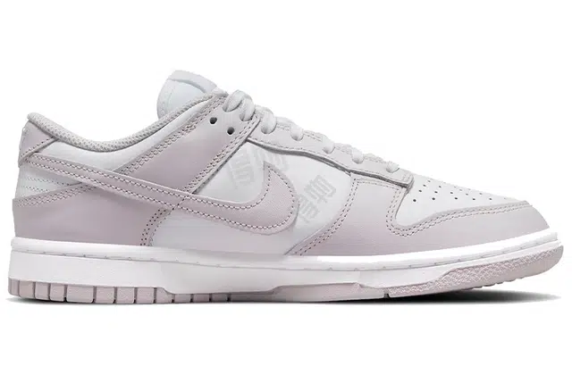 Nike Dunk Low "Light Violet"
