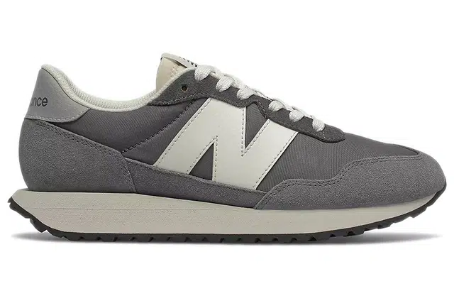 New Balance NB 237