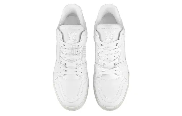 LOUIS VUITTON Trainer Sneaker