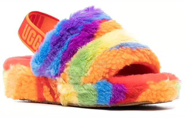 UGG FLUFF YEAH