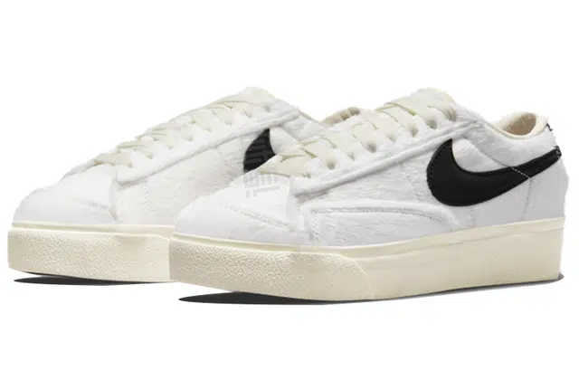 Nike Blazer Low Platform