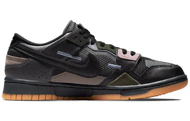 Nike Dunk Low scrap