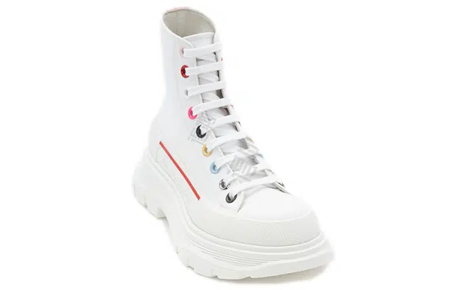 Alexander McQueen Tread Slick