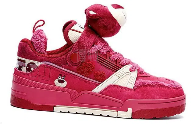 Disney x LiNing 001 BTC
