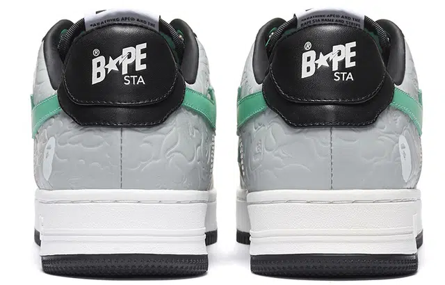 A BATHING APE STA