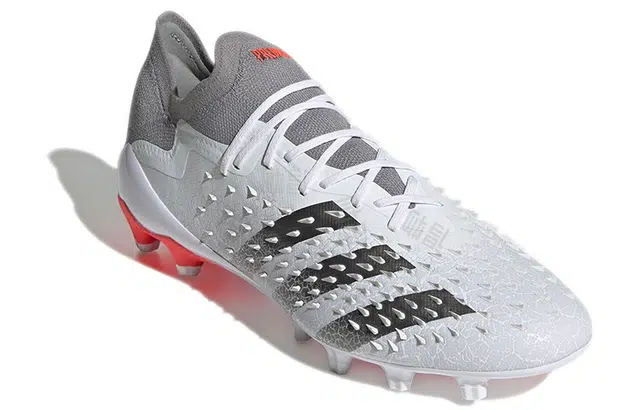 adidas Predator
