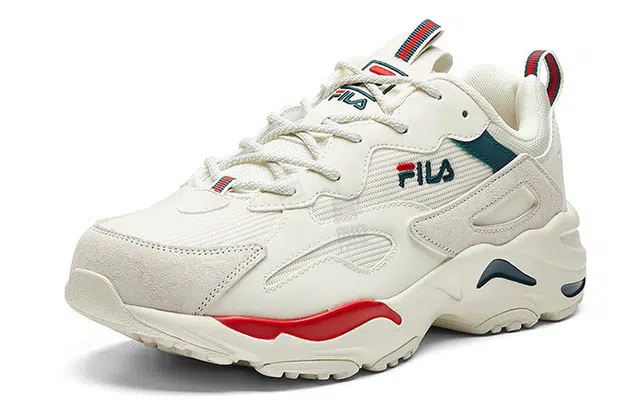 FILA Tracer