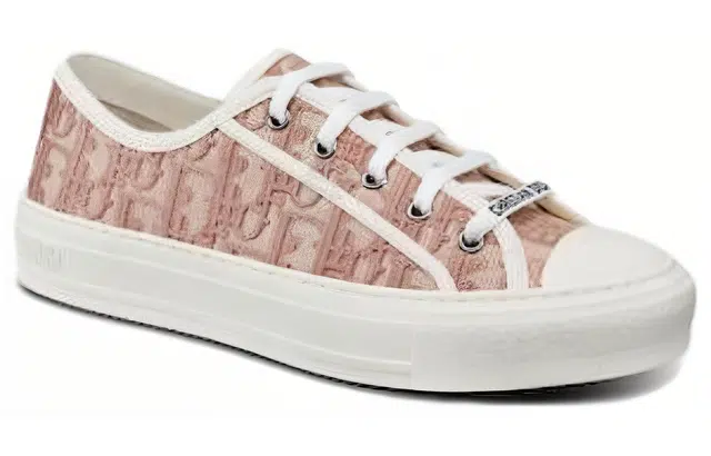 DIOR Walk'n'Dior