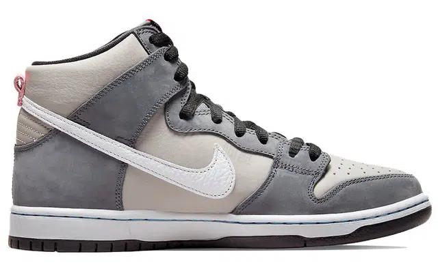 Nike Dunk High "Flint Grey"