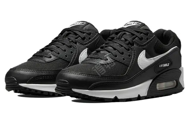 Nike Air Max 90 Next Nature "BlackWhite"