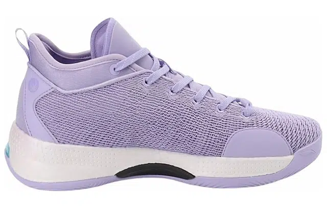LiNing 13 Low