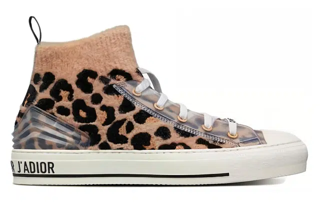DIOR Walk'n'Dior