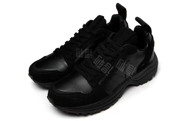 RICK OWENS x VEJA Hiking Style