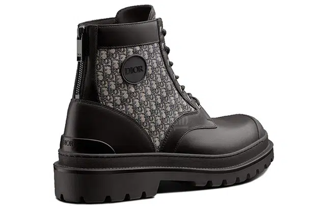 DIOR Dior Explorer Oblique