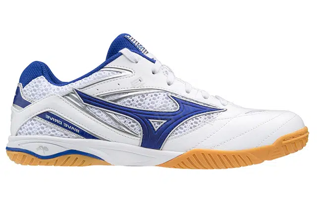 Mizuno Wave Drive 8