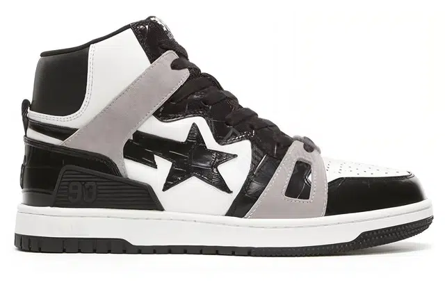 A BATHING APE STA 93 Hi