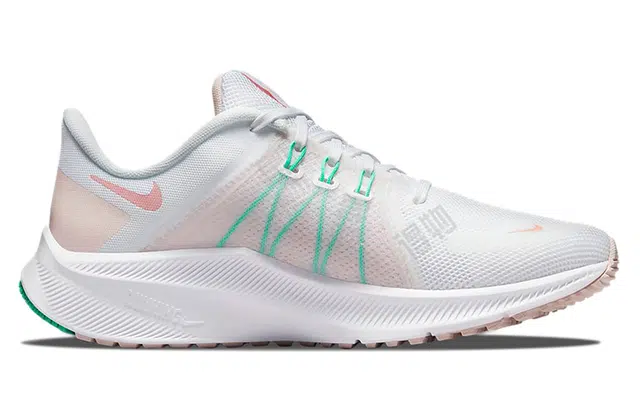 Nike Quest 4