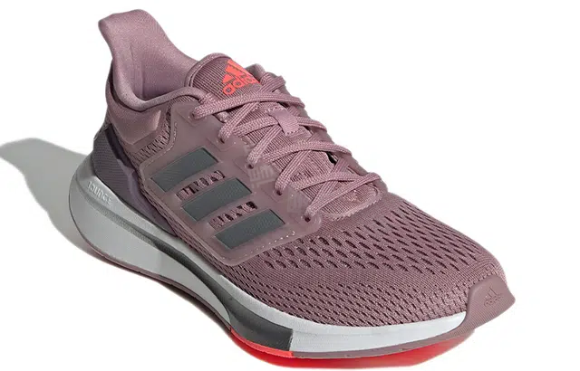 adidas EQ21 Run