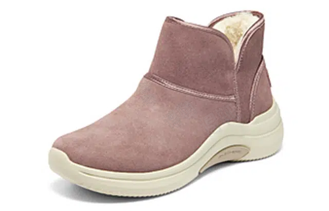 Skechers