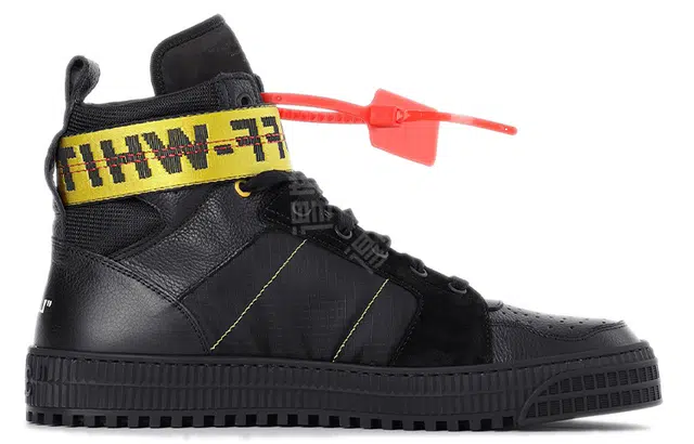 OFF-WHITE