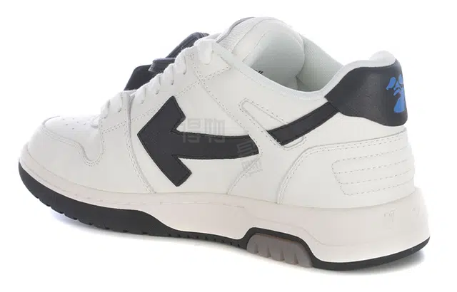 OFF-WHITE
