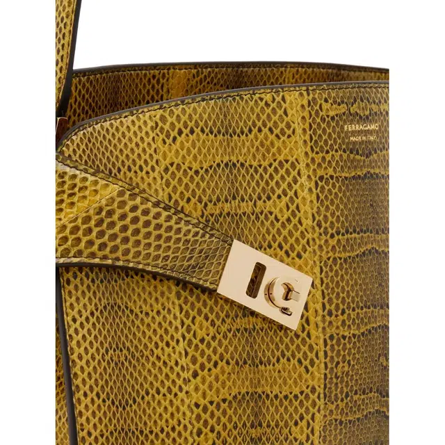 FERRAGAMO Hug Ayers