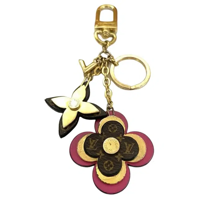 LOUIS VUITTON Blooming flowers