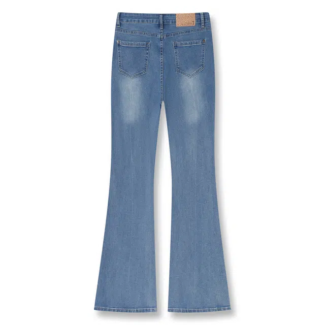 7 FOR ALL MANKIND