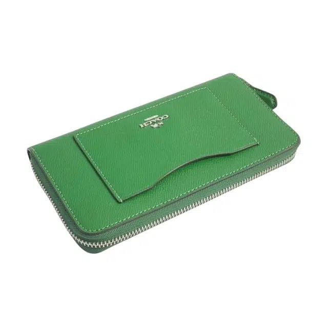 COACH Accordion Zip Wallet 20