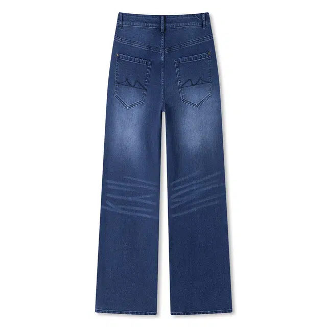 7 FOR ALL MANKIND