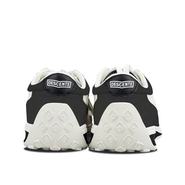 DESCENTE Sport Style