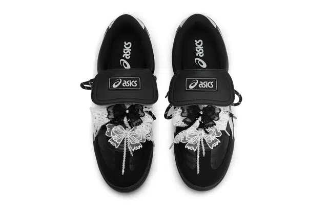 Asics Aaron 811