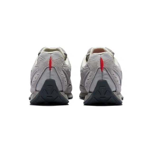 niko and .. XSaucony Trainer 80 X