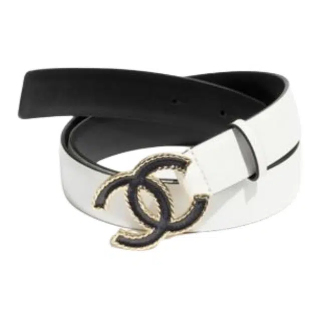 CHANEL -