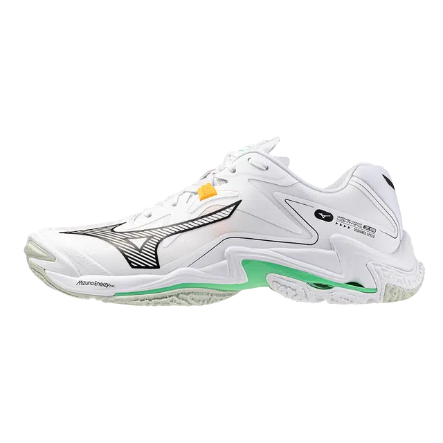 Mizuno Wave Lightning Z8