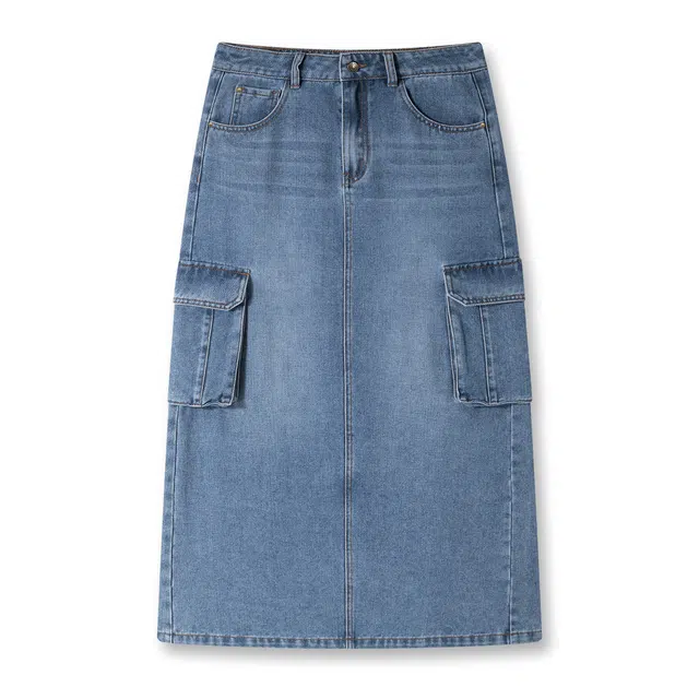 7 FOR ALL MANKIND A