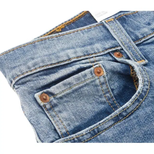 Levis
