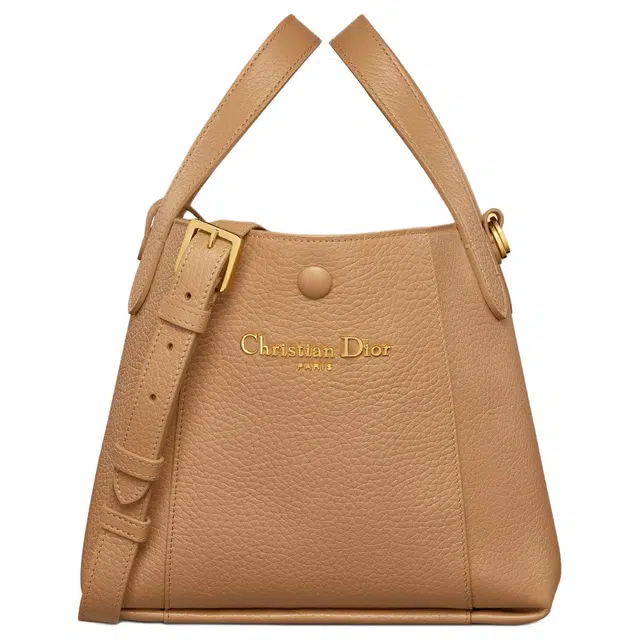 DIOR Signature