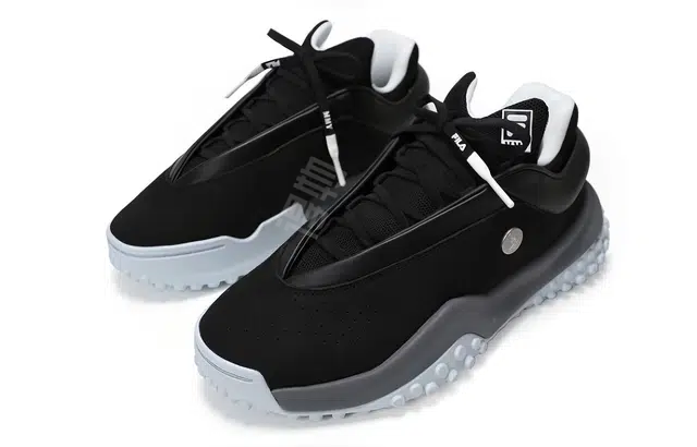 MIHARA YASUHIRO x FILA FM