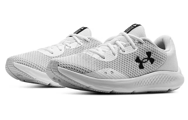 Under Armour Pursuit Charged