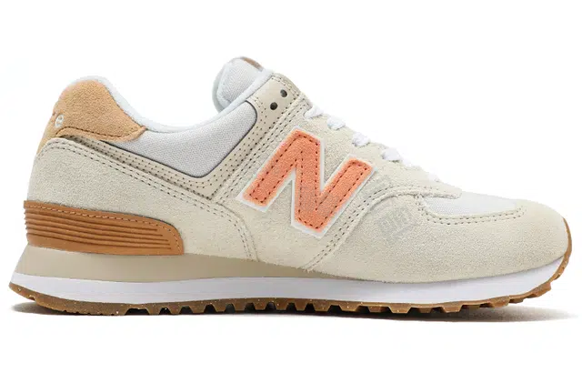 New Balance 574 v2 Beige