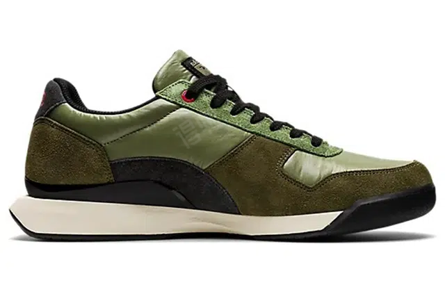Onitsuka Tiger Ultimate 81