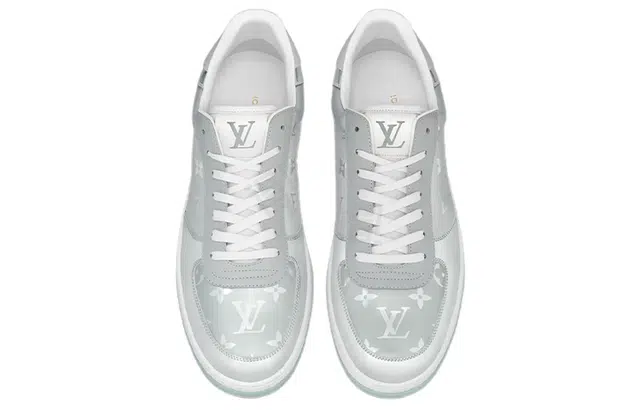 LOUIS VUITTON Rivoli