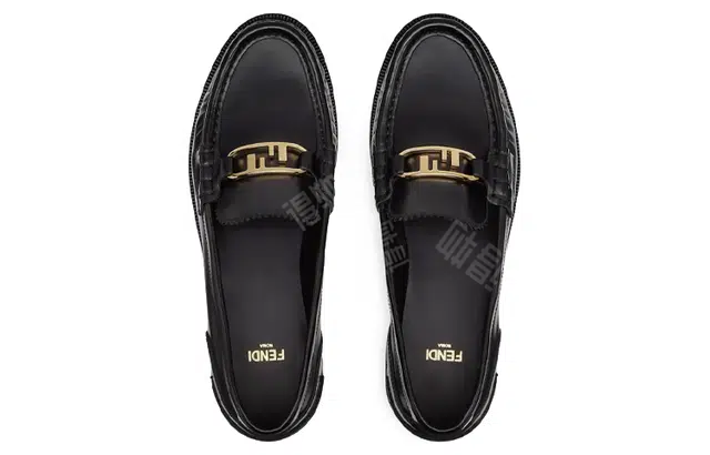 FENDI O'Lock