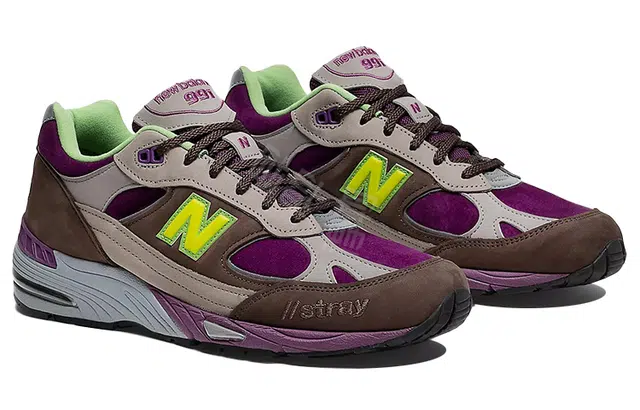 New Balance 991